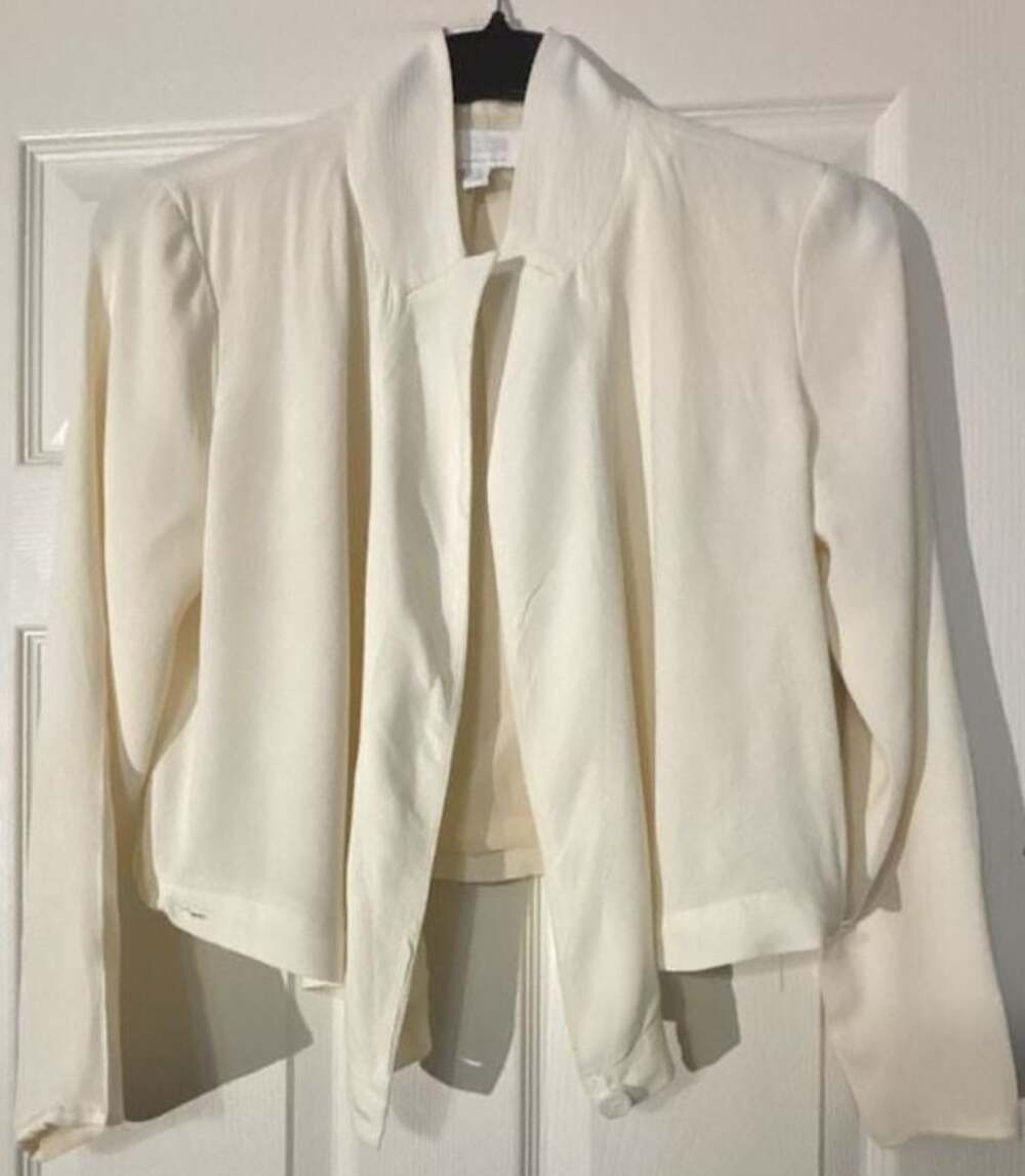 By Anthropologie Cream White Wrap Crop Jacket Size 2P